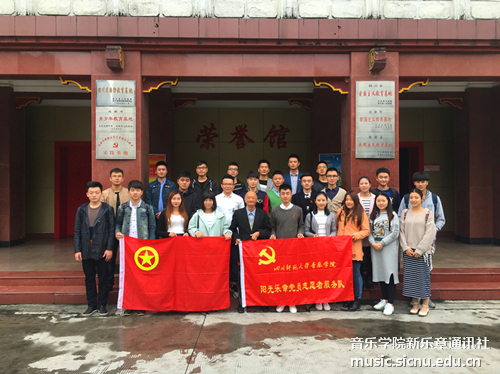 9E4D5FB86F17BF3DAC83711E7B127BE7.jpg